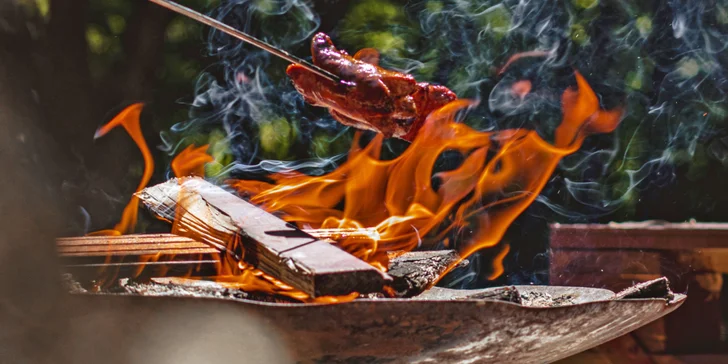 Devínske jazero: zážitkové ubytovanie v bunkri pre 2 dobrodruhov