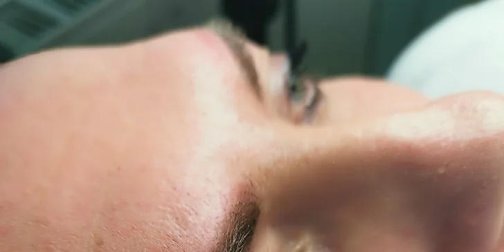 Všetko pre krásne obočie: Microblading, Powder Brows alebo laminácia
