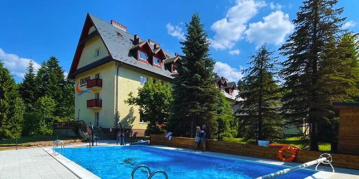 Rodinný pobyt v poľských Beskydách: plná penzia, wellness, 2 deti zdarma