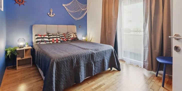 Apartmán v Chorvátsku kúsok od pláže s kuchyňou, klimatizáciou a bazénom