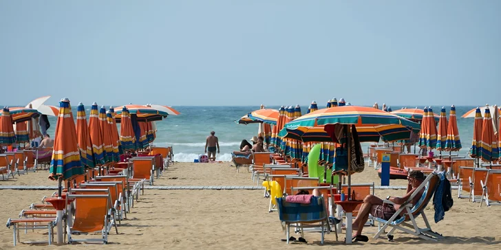 Rodinný pobyt v talianskom Bibione: 4* hotel vr. raňajkami, hotelového bazéna a požičanie bicyklov, 500 m od pláže