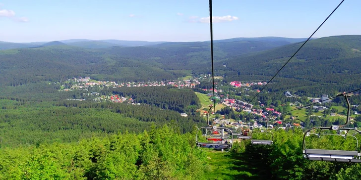 Rodinný pobyt v Harrachove: jedlo, relax aj kolobežky