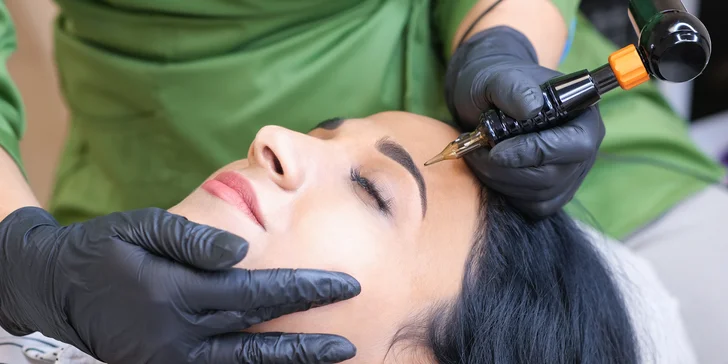 Všetko pre krásne obočie: Microblading, Powder Brows alebo laminácia