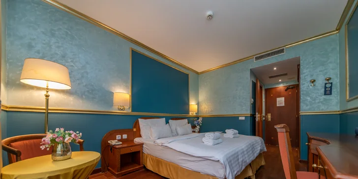 Romantika v 4* hoteli kúsok od Petřína: pobyt s raňajkami aj víkend s piknikom