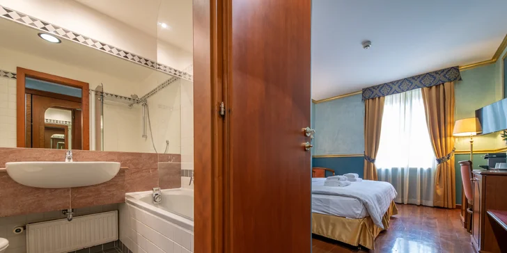 Romantika v 4* hoteli kúsok od Petřína: pobyt s raňajkami aj víkend s piknikom