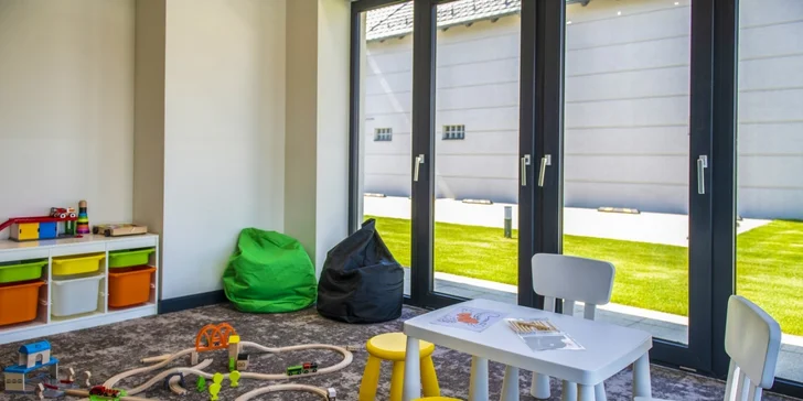 Pohodový pobyt pri Egeri s wellness, raňajkami a kvalitnou vínnou kultúrou
