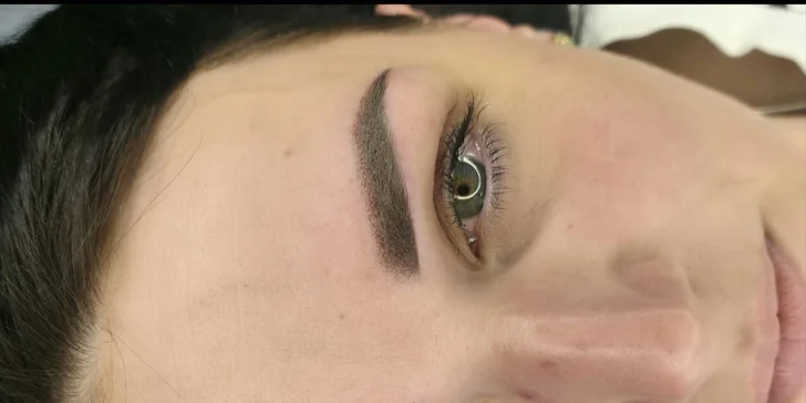 7 techník PMU alebo mezoterapia dermapenom či úprava obočia