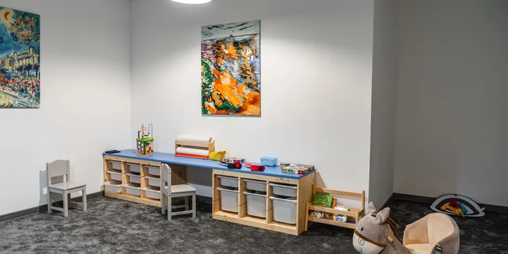 Moderný rodinný SPA rezort na brehu Rožnovského jazera s wellness