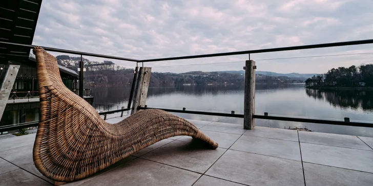 Moderný rodinný SPA rezort na brehu Rožnovského jazera s wellness