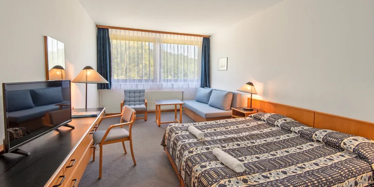 Dovolenka pri Balatone: 4* hotel pri pláži s bazénmi a wellness