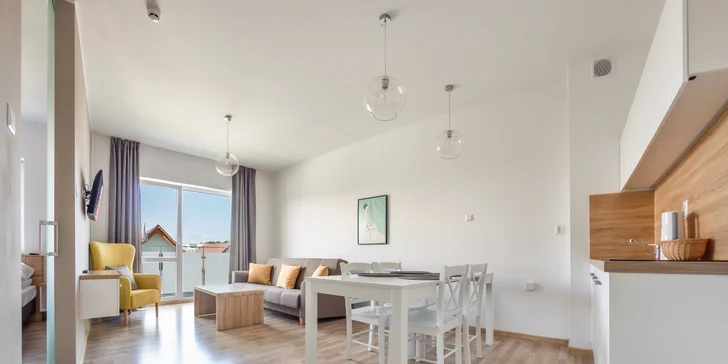 Až 15 dní pohody pri Baltskom mori: moderný apartmán s kuchynkou