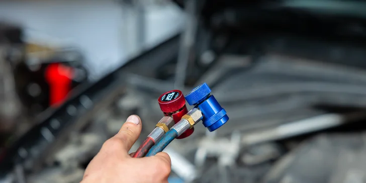 Servis a doplnenie klimatizácie chladivom R134a alebo R1234yf