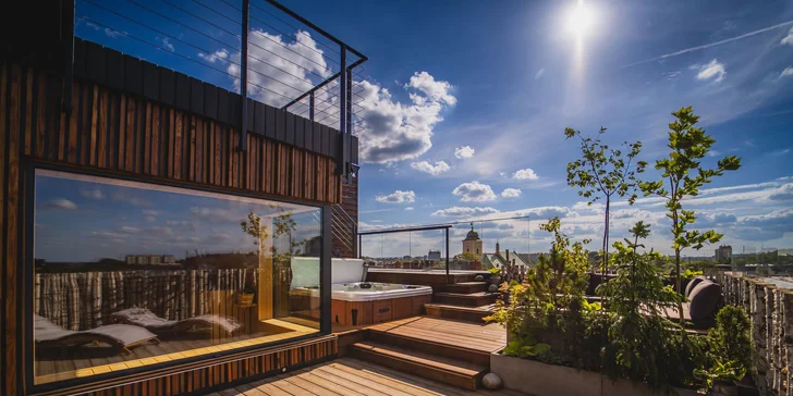 5* pobyt v poľskom Rzeszówe so stravou, neobmedzeným wellness a vírivkou na streche