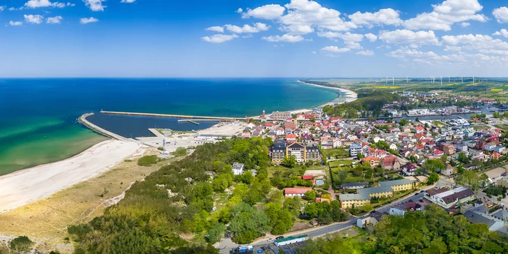 Rodinná dovolenka pri Balte: hotel s wellness, raňajky či polpenzia, herňa pre deti a more 150 metrov
