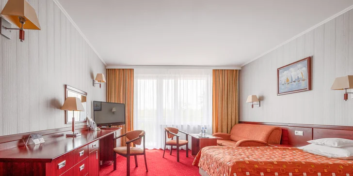 Rodinná dovolenka pri Balte: hotel s wellness, raňajky či polpenzia, herňa pre deti a more 150 metrov