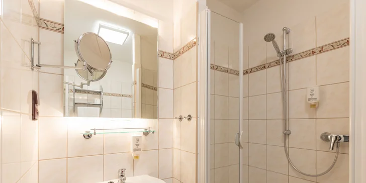 Parádny relax v Krušných horách: raňajky alebo polpenzia, wellness aj zľava na Klínovec a do múzeí