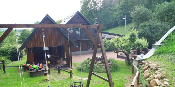 Pobyt na úpätí Jizeriek: pre partiu aj rodinu, raňajky aj parkovanie zdarma