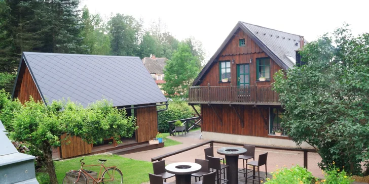 Pobyt na úpätí Jizeriek: pre partiu aj rodinu, raňajky aj parkovanie zdarma