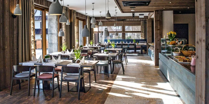 Dovolenka v malebnom mestečku Białka Tatrzańska: raňajky aj neobmedzený vstup do relaxačnej zóny