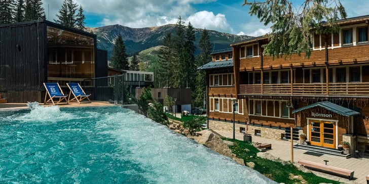 Dovolenka v unikátnych Björnson Tree Houses s novým exteriérovým wellness, 2 deti do 9,9 r. zadarmo