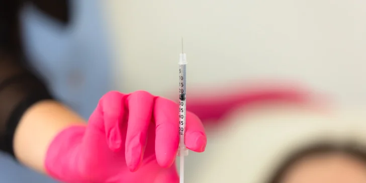 Botulotoxín značky Dysport alebo Baby Botox pre korekciu vrások