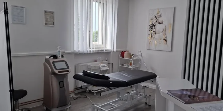 Laserová epilácia pre pánov: Zbavte sa chĺpkov v podpazuší či na bruchu