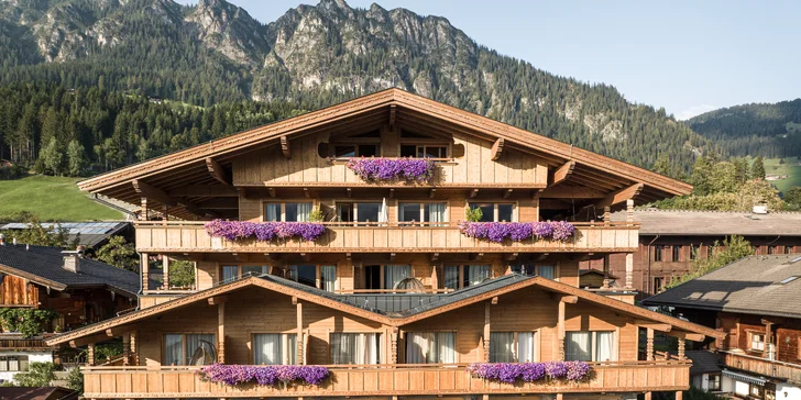 Luxus v Alpách: polpenzia, wellness a infinity bazén