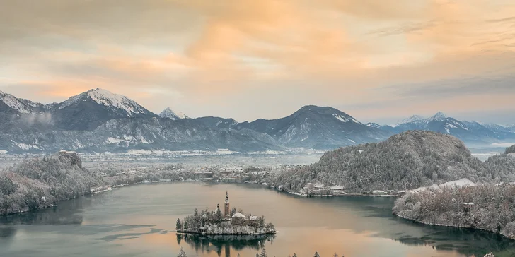Dovolenka v Slovinsku: 4* zero waste hotel s raňajkami len 3 km od jazera Bled