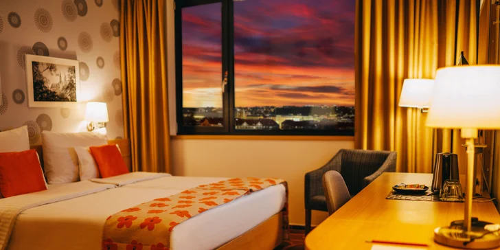 4* hotel v srdci štadióna futbalovej Slavie: ubytovanie s raňajkami