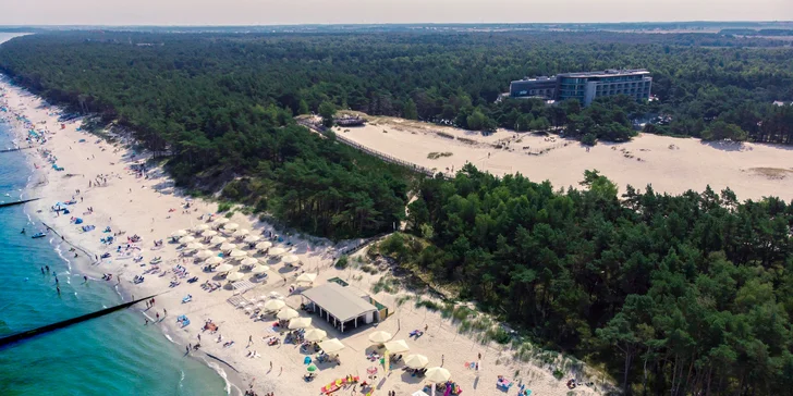 Dovolenka pri Balte: 5* hotel so súkromnou plážou, polpenzia aj neobmedzený vstup do termálneho wellness