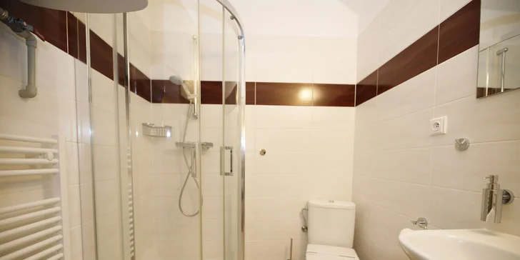 Relax v Kašperských horách pre pár aj rodinu: raňajky alebo polpenzia aj privátne wellness