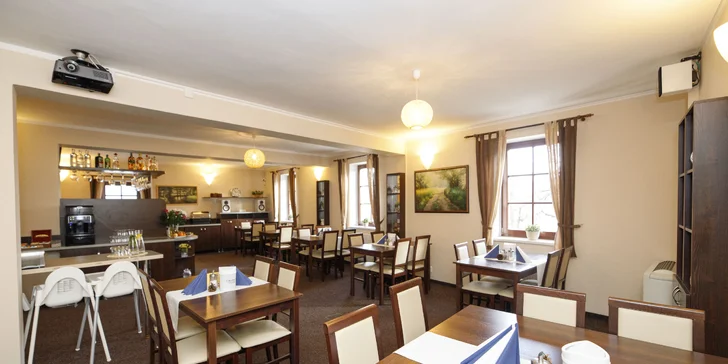 Relax v Kašperských horách pre pár aj rodinu: raňajky alebo polpenzia aj privátne wellness