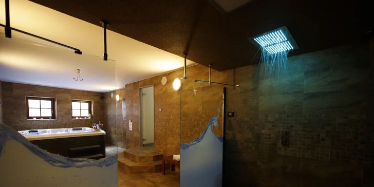 Relax v Kašperských horách pre pár aj rodinu: raňajky alebo polpenzia aj privátne wellness