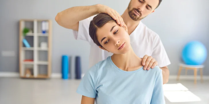 Masáž, cvičenie s fyzioterapeutom alebo Anyma Oxygena Regenerans
