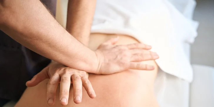 Masáž, cvičenie s fyzioterapeutom alebo Anyma Oxygena Regenerans