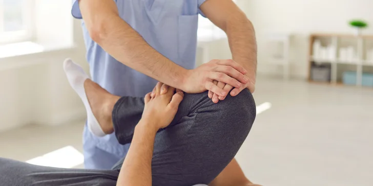 Masáž, cvičenie s fyzioterapeutom alebo Anyma Oxygena Regenerans