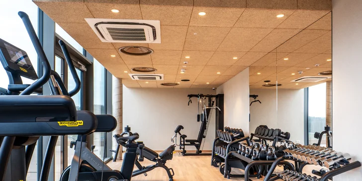 Nový hotel pri jazere Wisełka: pláže Baltu aj Volyňský park na dosah, wellness a polpenzia v cene