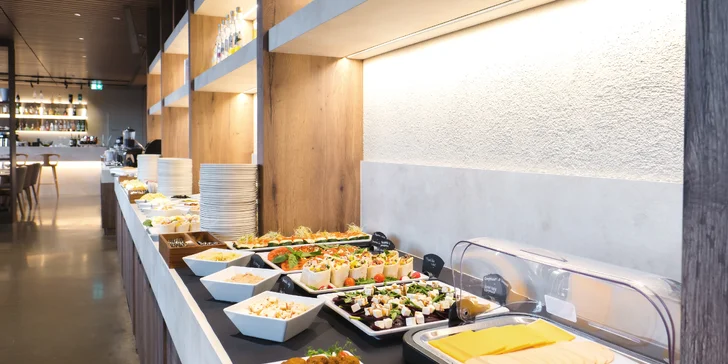 Nový hotel pri jazere Wisełka: pláže Baltu aj Volyňský park na dosah, wellness a polpenzia v cene