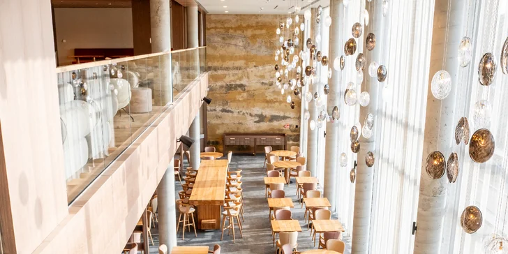Nový hotel pri jazere Wisełka: pláže Baltu aj Volyňský park na dosah, wellness a polpenzia v cene