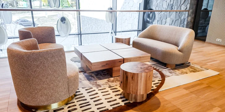 Nový hotel pri jazere Wisełka: pláže Baltu aj Volyňský park na dosah, wellness a polpenzia v cene
