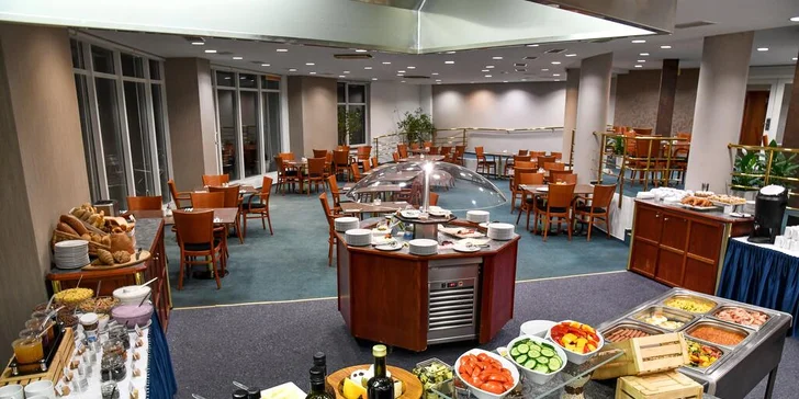 Komfortný 4* hotel s polpenziou, raňajkami alebo all inclusive a neobmedzeným wellness
