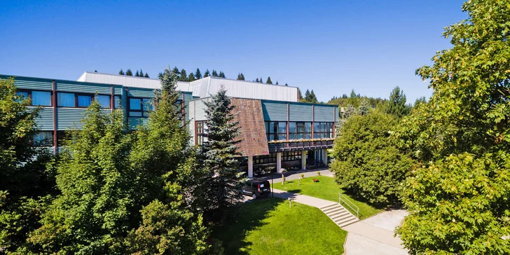 Pobyt v Saskom Švajčiarsku: 3* hotel s polpenziou, bazénmi, detským klubom aj fitness