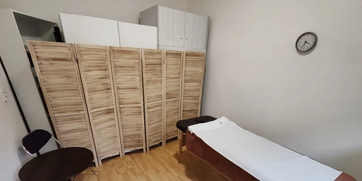 Rôzne druhy masáží, aj kombinácia bankovania či magnetoterapie