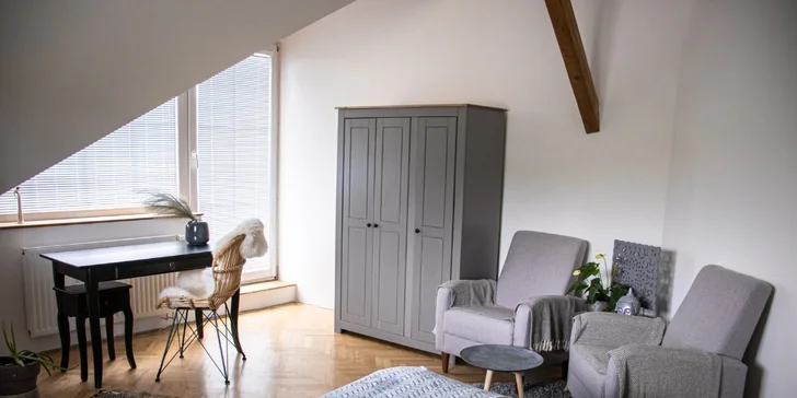 Liečebný relax v Luhačoviciach: nové apartmány so záhradou, raňajky aj kúpeľ vo wellness sude
