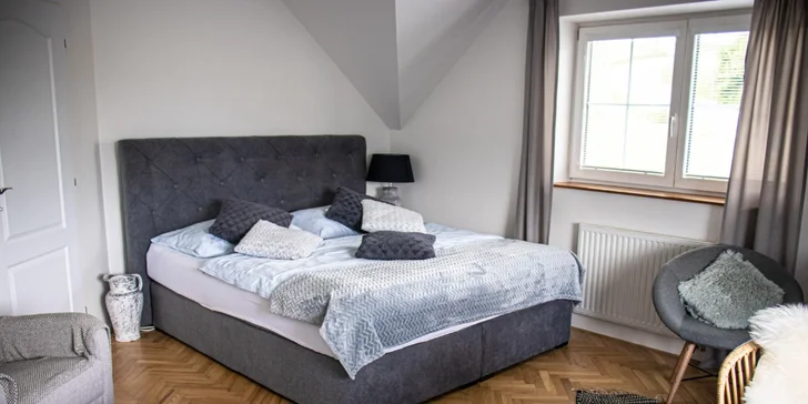 Liečebný relax v Luhačoviciach: nové apartmány so záhradou, raňajky aj kúpeľ vo wellness sude