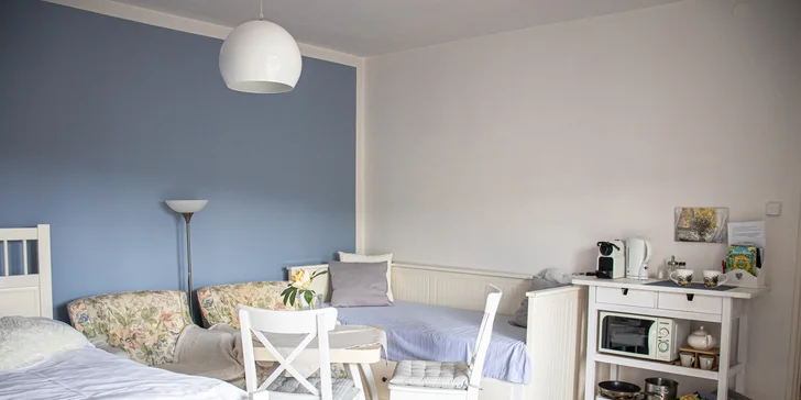 Liečebný relax v Luhačoviciach: nové apartmány so záhradou, raňajky aj kúpeľ vo wellness sude