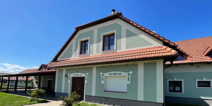 Dovolenka na statku s koňmi pri Kroměříži: raňajky alebo polpenzia, možnosť jazdy na koni