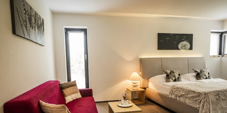 Dovolenka v Beskydách: luxusný dizajnový garden hotel s vynikajúcou kuchyňou, wellness a prírodným kúpaním