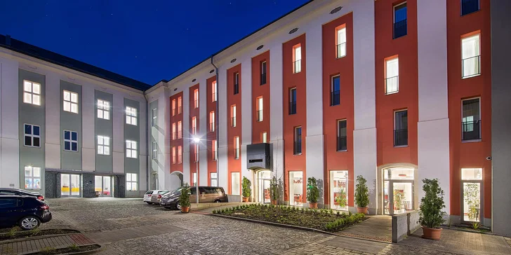 4* pobyt v Jihlave: raňajky aj večere, wellness, masáž aj návšteva zoo alebo aquaparku