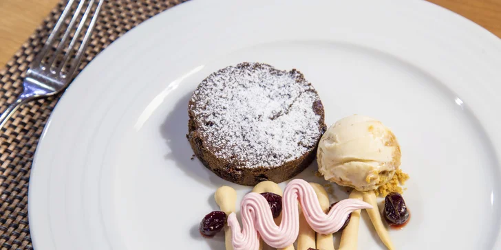 Pobyt v historickom Tábore: 4* hotel, bohaté raňajky aj polpenzia, wellness aj kúpeľ